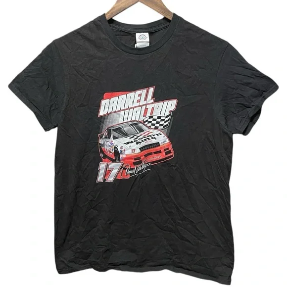 Darrell Waltrip NASCAR racing 17 car graphic short sleeve casual sports T-shirt - Picture 1 of 5